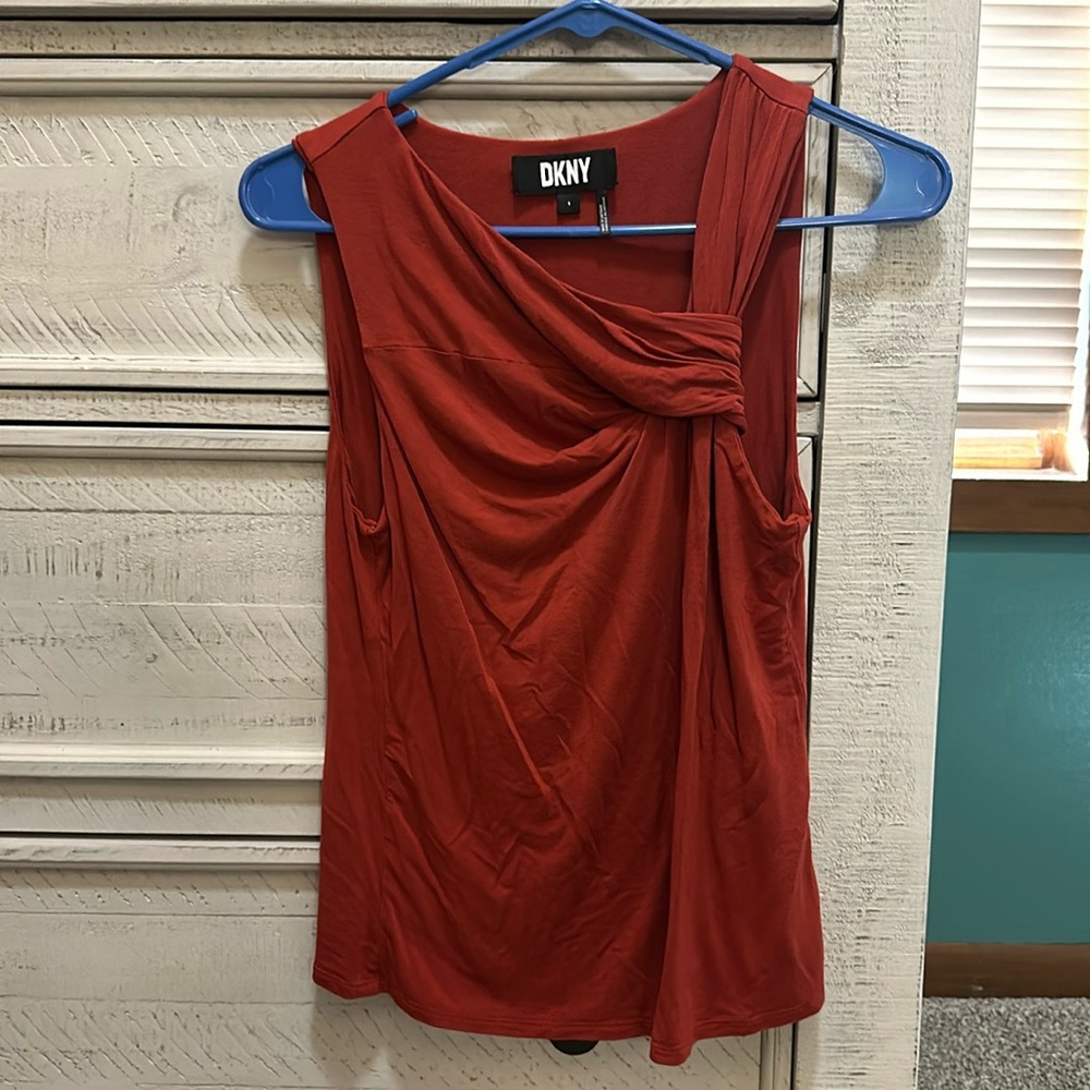 DKNY Small Top.